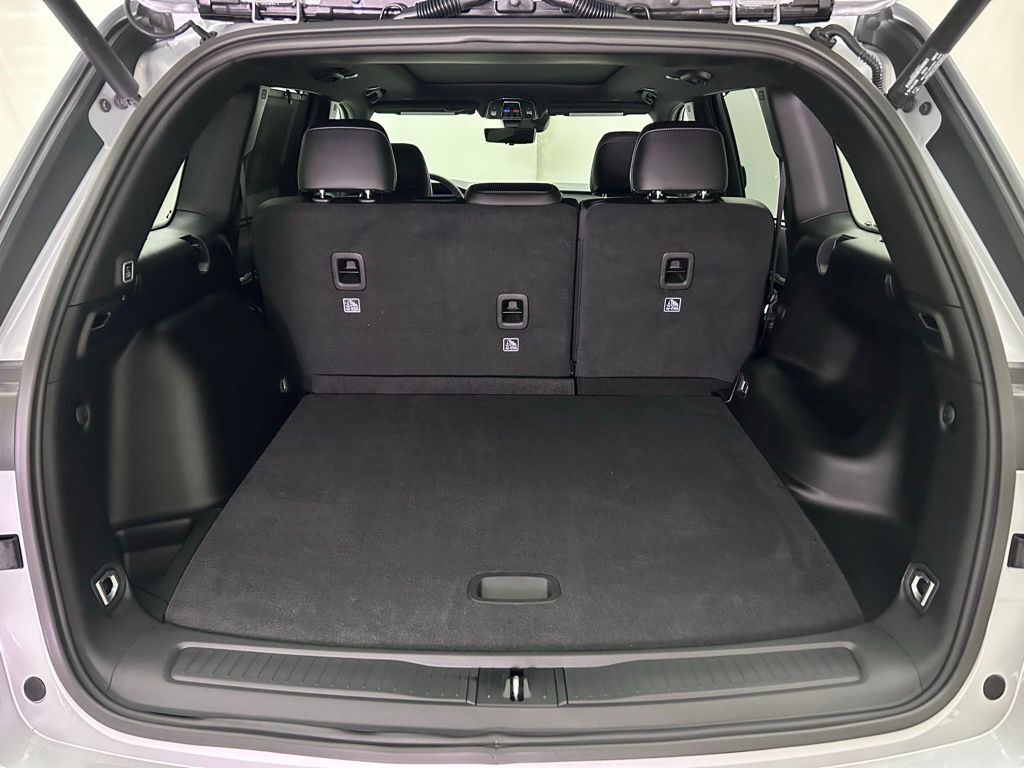 2025 Jeep Grand Cherokee Limited Portland OR