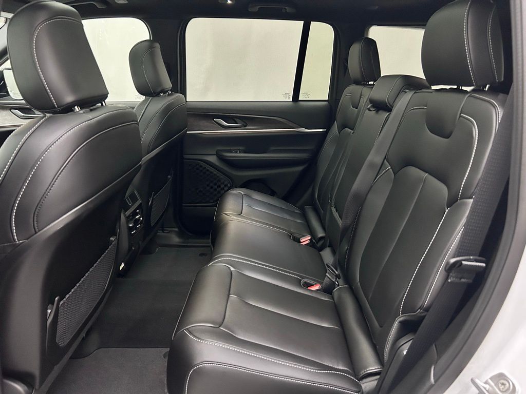 2025 Jeep Grand Cherokee Limited Portland OR