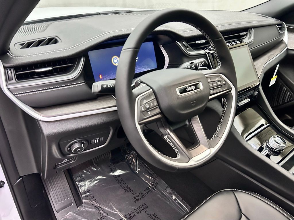 2025 Jeep Grand Cherokee Limited Portland OR