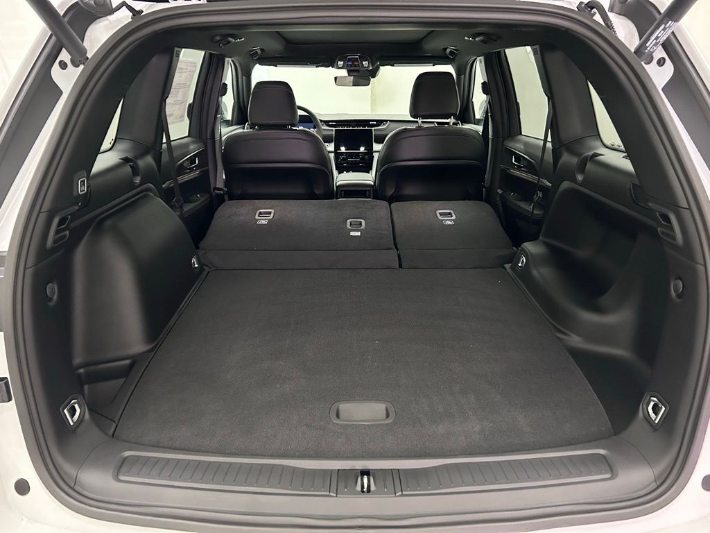 2025 Jeep Grand Cherokee Limited Portland OR