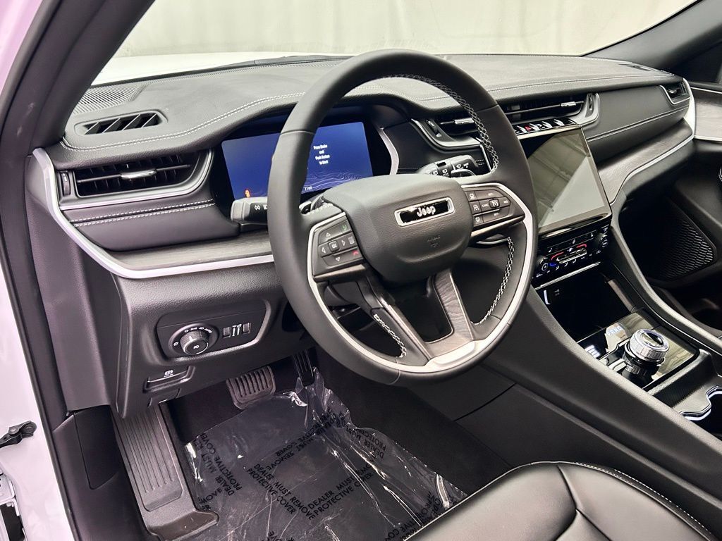 2025 Jeep Grand Cherokee Limited Portland OR