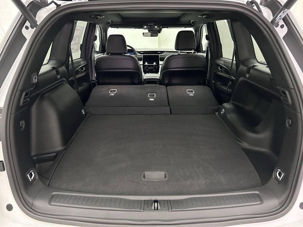 2025 Jeep Grand Cherokee Limited Portland OR