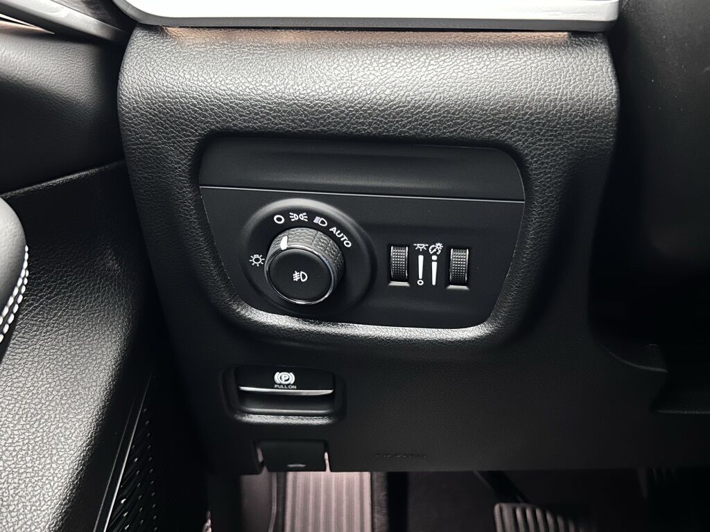 2025 Jeep Grand Cherokee Limited Portland OR