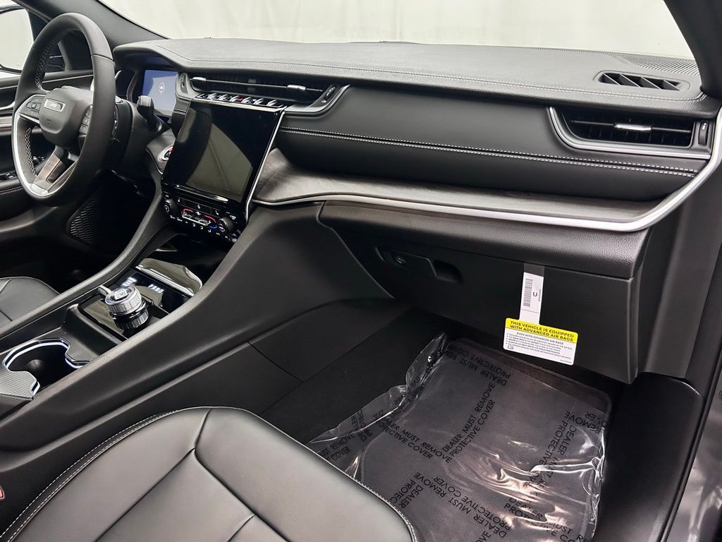 2025 Jeep Grand Cherokee Limited Portland OR