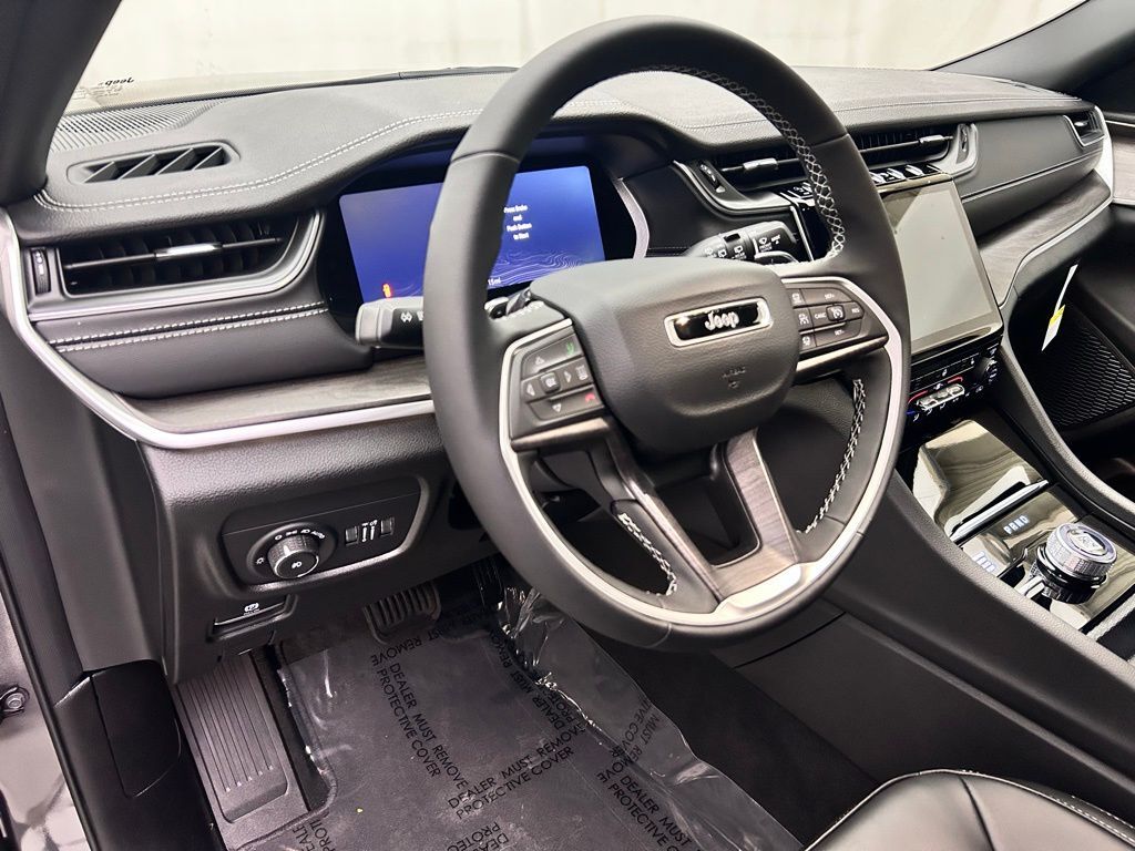 2025 Jeep Grand Cherokee Limited Portland OR