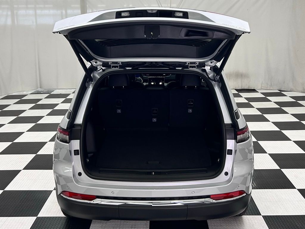 2025 Jeep Grand Cherokee Limited Portland OR