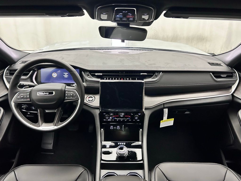 2025 Jeep Grand Cherokee Limited Portland OR