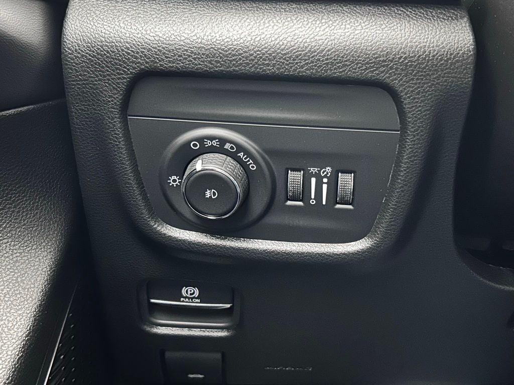 2025 Jeep Grand Cherokee Limited Portland OR