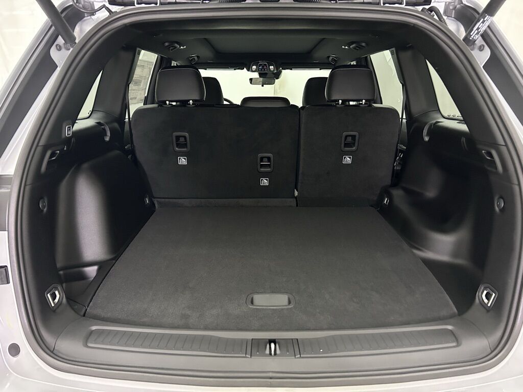 2025 Jeep Grand Cherokee Limited Portland OR