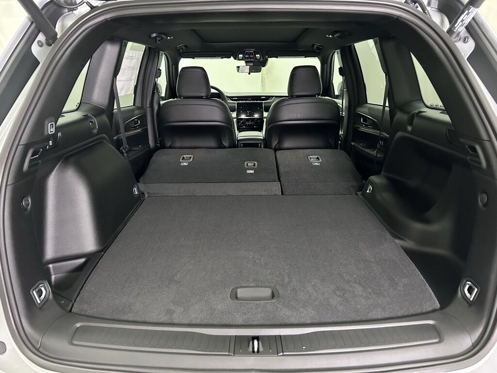 2025 Jeep Grand Cherokee Limited Portland OR