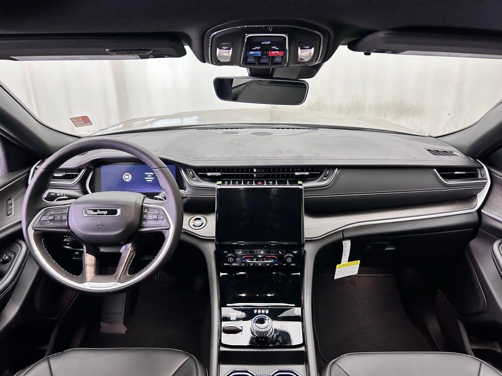 2025 Jeep Grand Cherokee Limited Portland OR