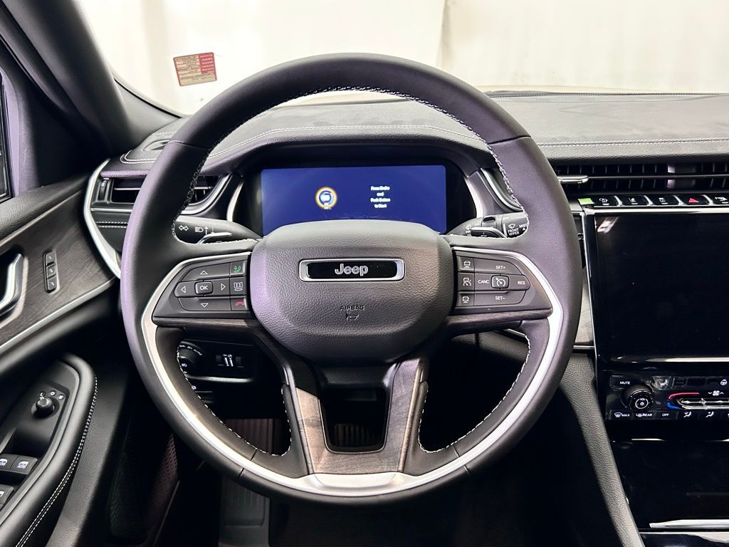 2025 Jeep Grand Cherokee Limited Portland OR