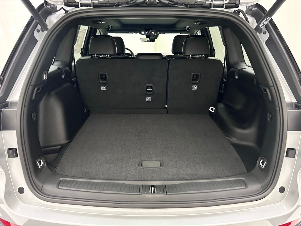 2025 Jeep Grand Cherokee Limited Portland OR