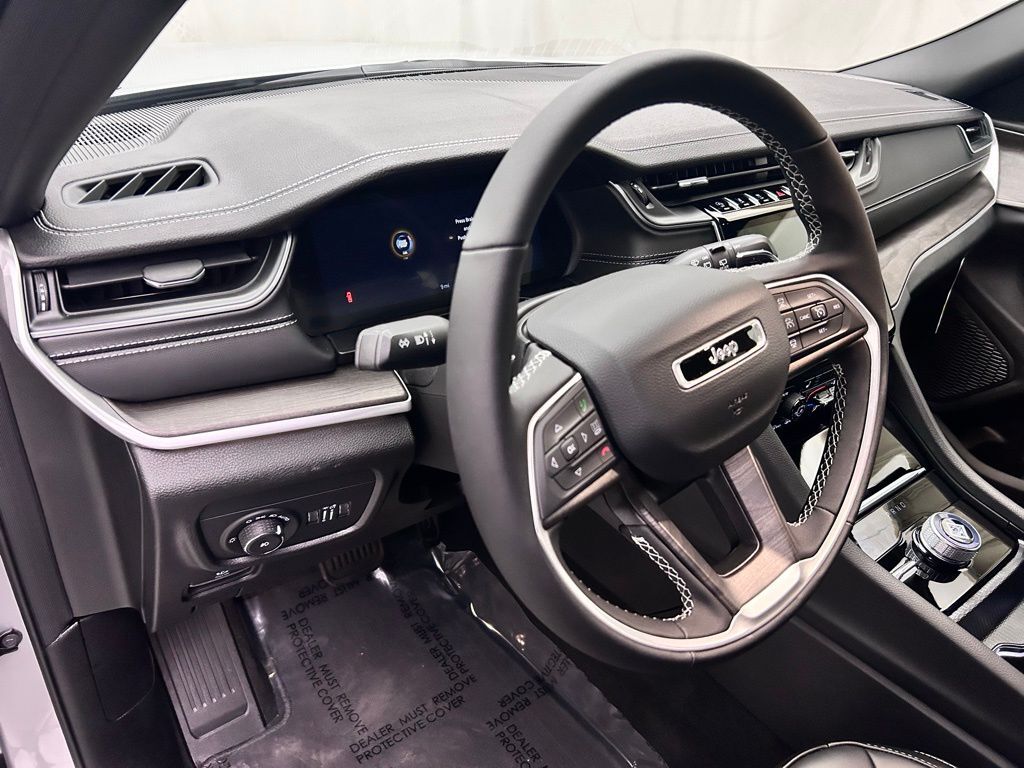 2025 Jeep Grand Cherokee Limited Portland OR