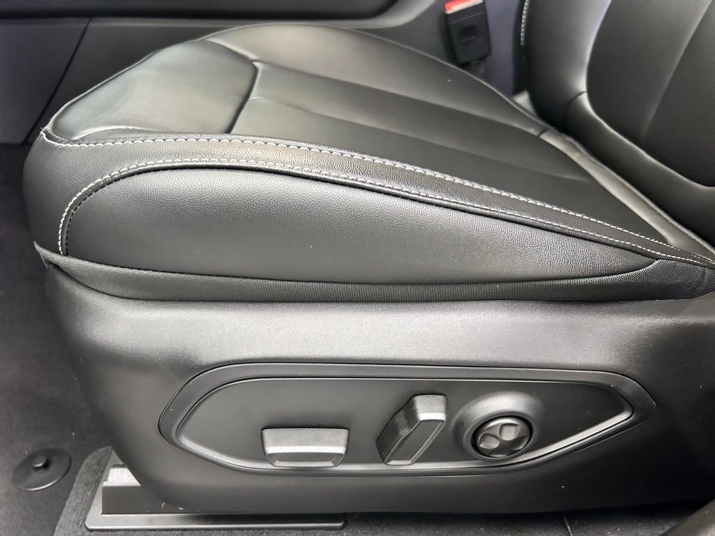 2025 Jeep Grand Cherokee Limited Portland OR