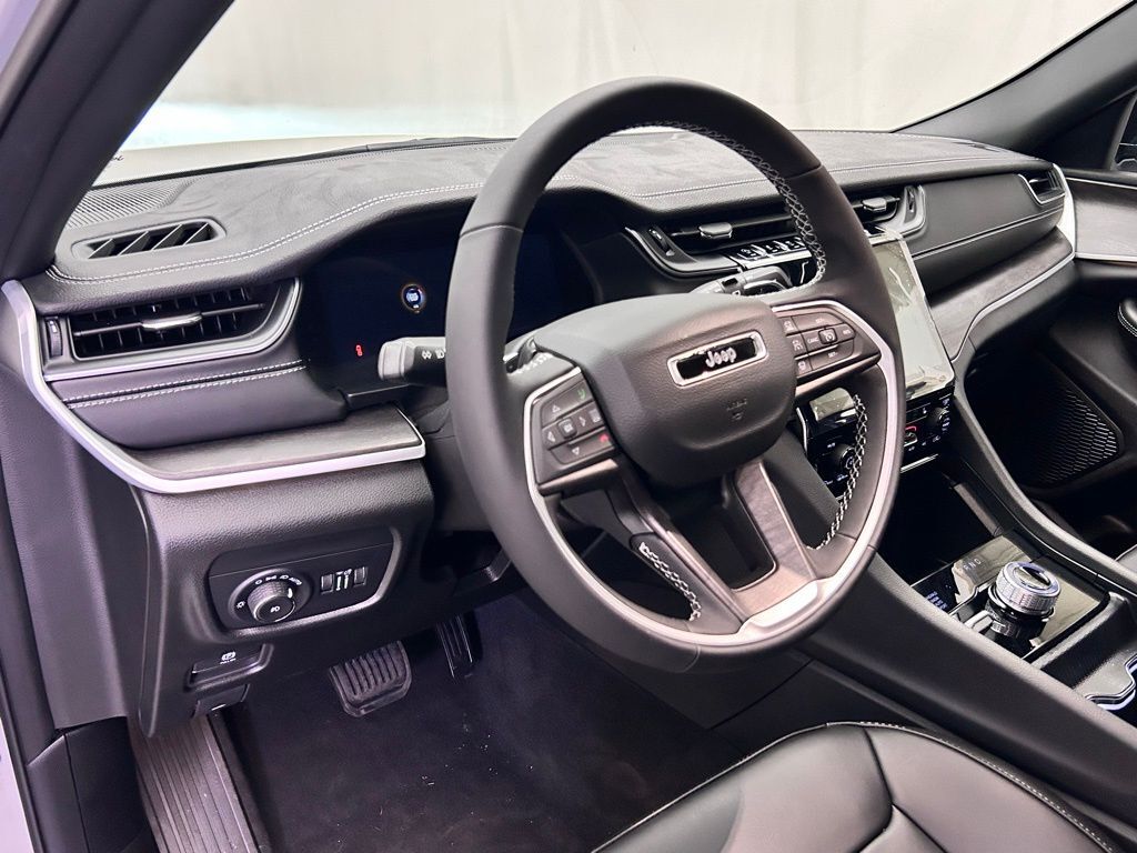 2025 Jeep Grand Cherokee Limited Portland OR