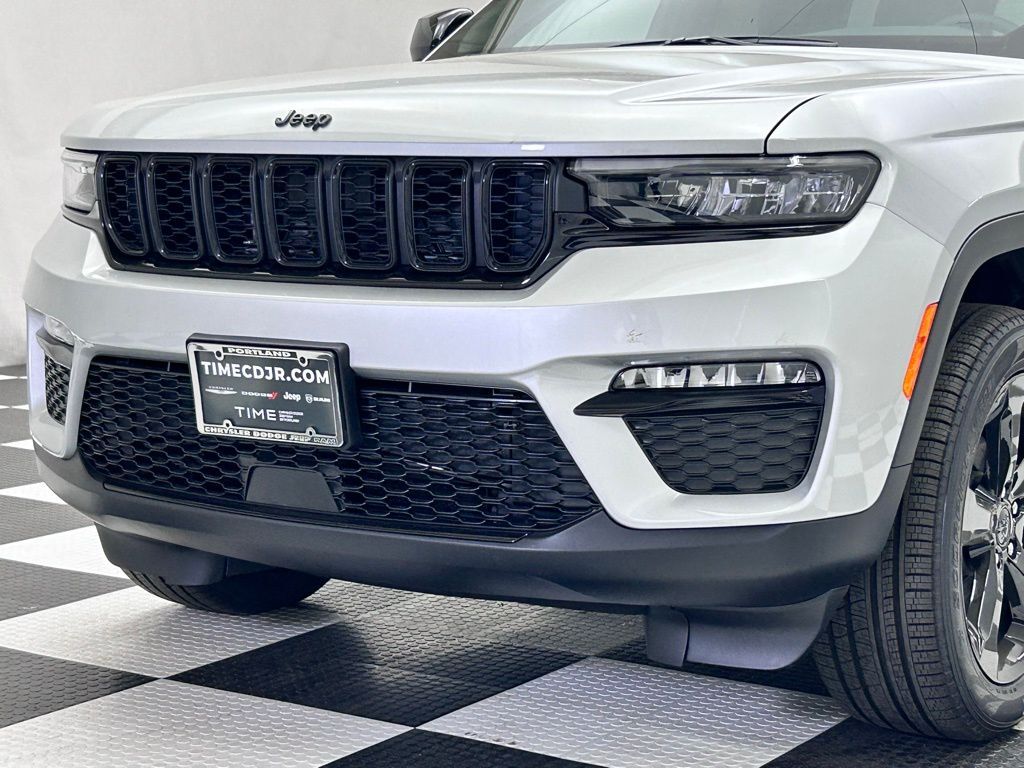 2025 Jeep Grand Cherokee Limited Portland OR