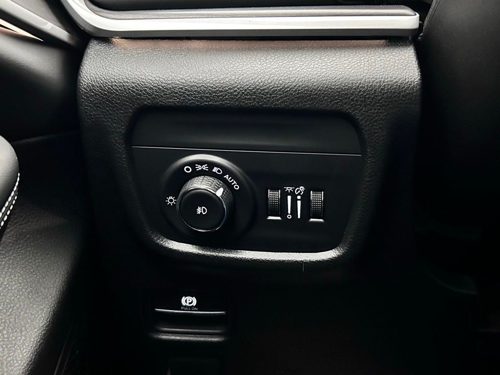 2025 Jeep Grand Cherokee Limited Portland OR