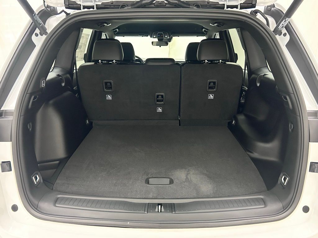 2025 Jeep Grand Cherokee Limited Portland OR