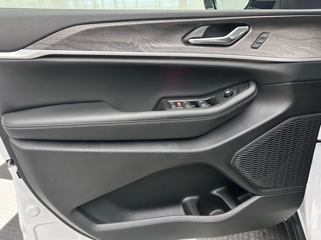 2025 Jeep Grand Cherokee Limited Portland OR