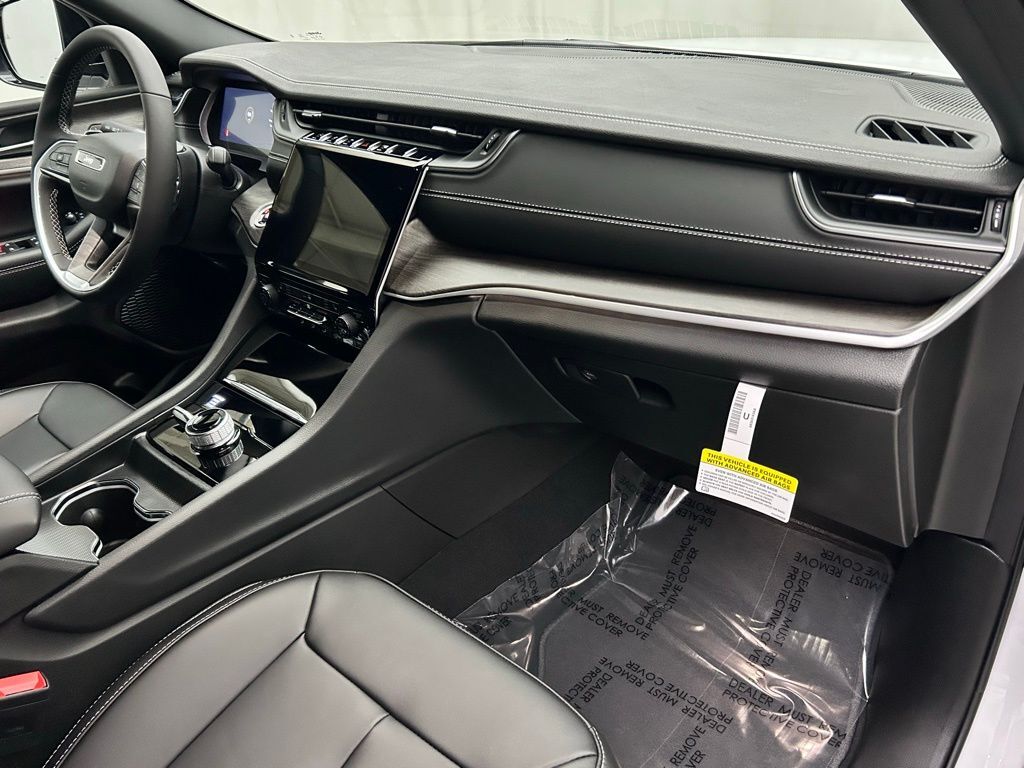 2025 Jeep Grand Cherokee Limited Portland OR