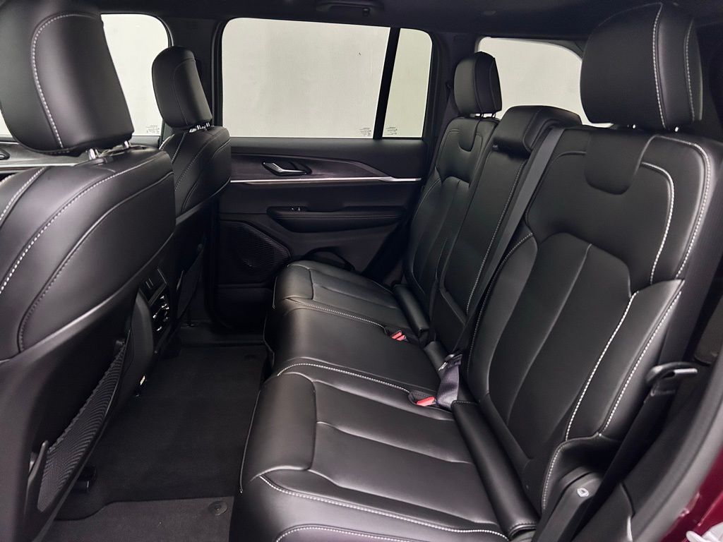 2025 Jeep Grand Cherokee Limited Portland OR