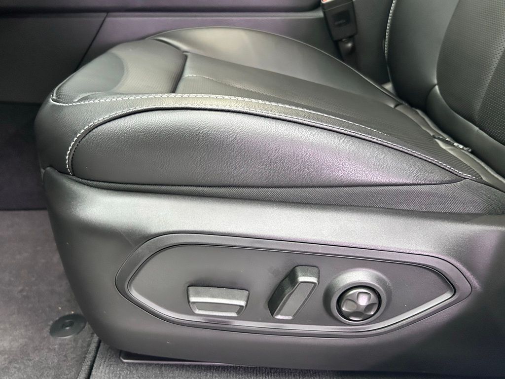 2025 Jeep Grand Cherokee Limited Portland OR