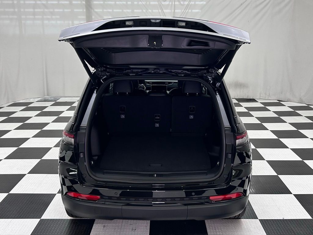 2025 Jeep Grand Cherokee Limited Portland OR