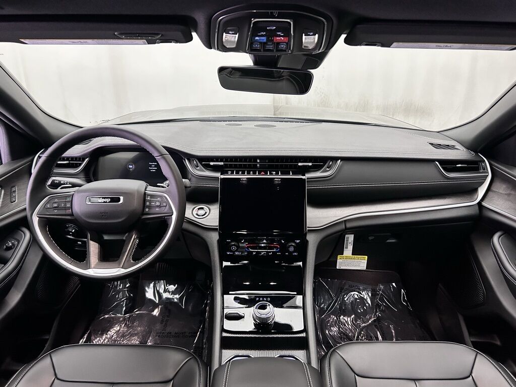 2025 Jeep Grand Cherokee Limited Portland OR
