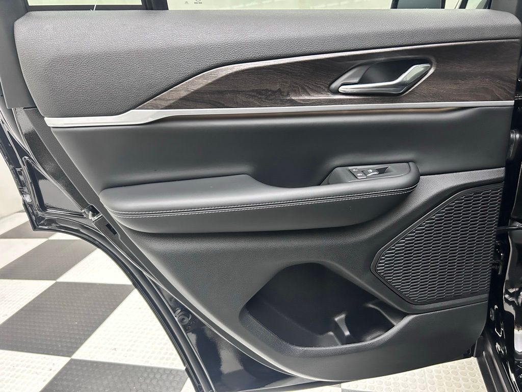 2025 Jeep Grand Cherokee Limited Portland OR