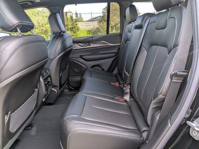 2025 Jeep Grand Cherokee Limited Roseville CA