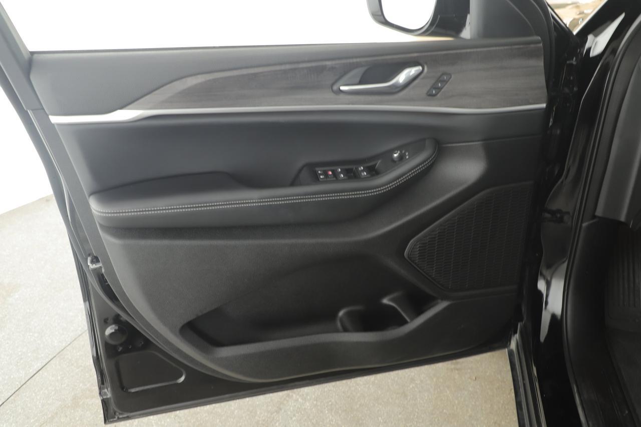 2025 Jeep Grand Cherokee Limited New Braunfels TX