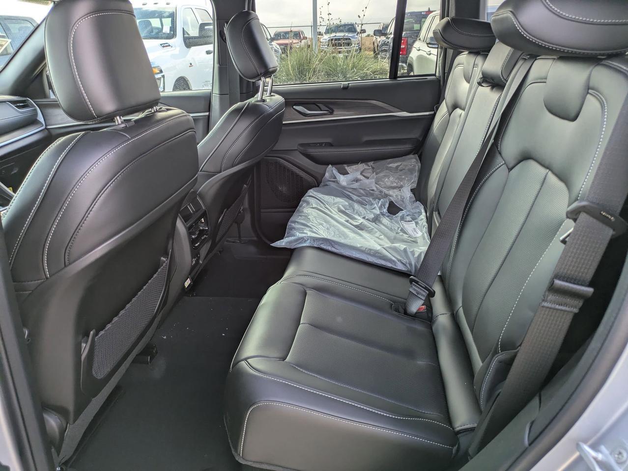 2025 Jeep Grand Cherokee Limited Castroville TX