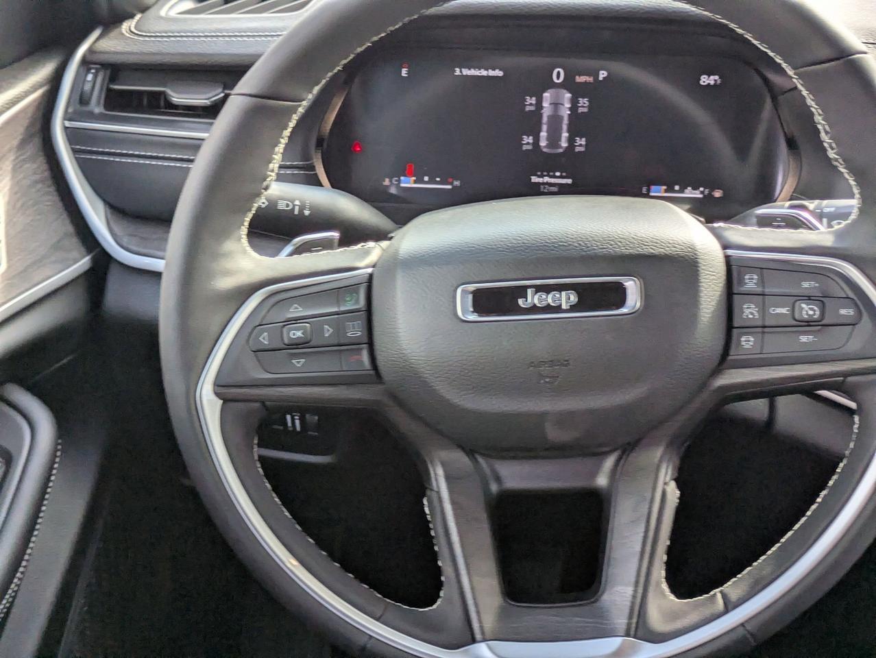 2025 Jeep Grand Cherokee Limited Castroville TX