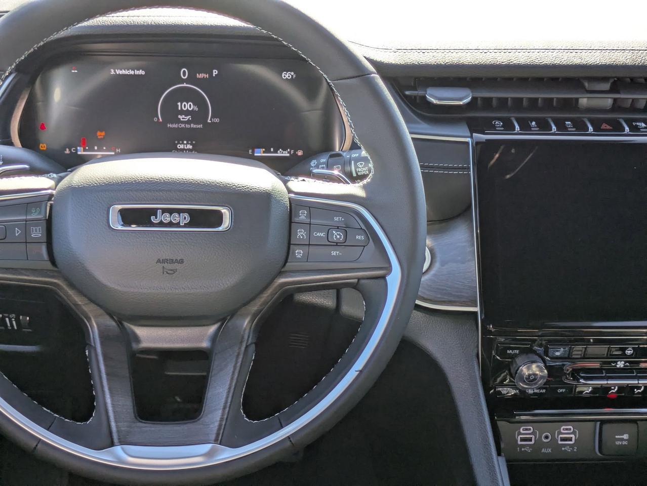 2025 Jeep Grand Cherokee Limited Castroville TX