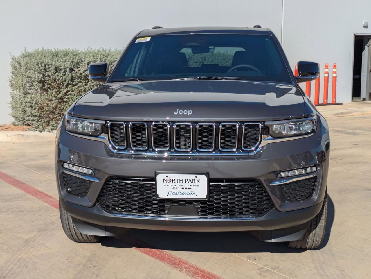 2025 Jeep Grand Cherokee Limited Castroville TX