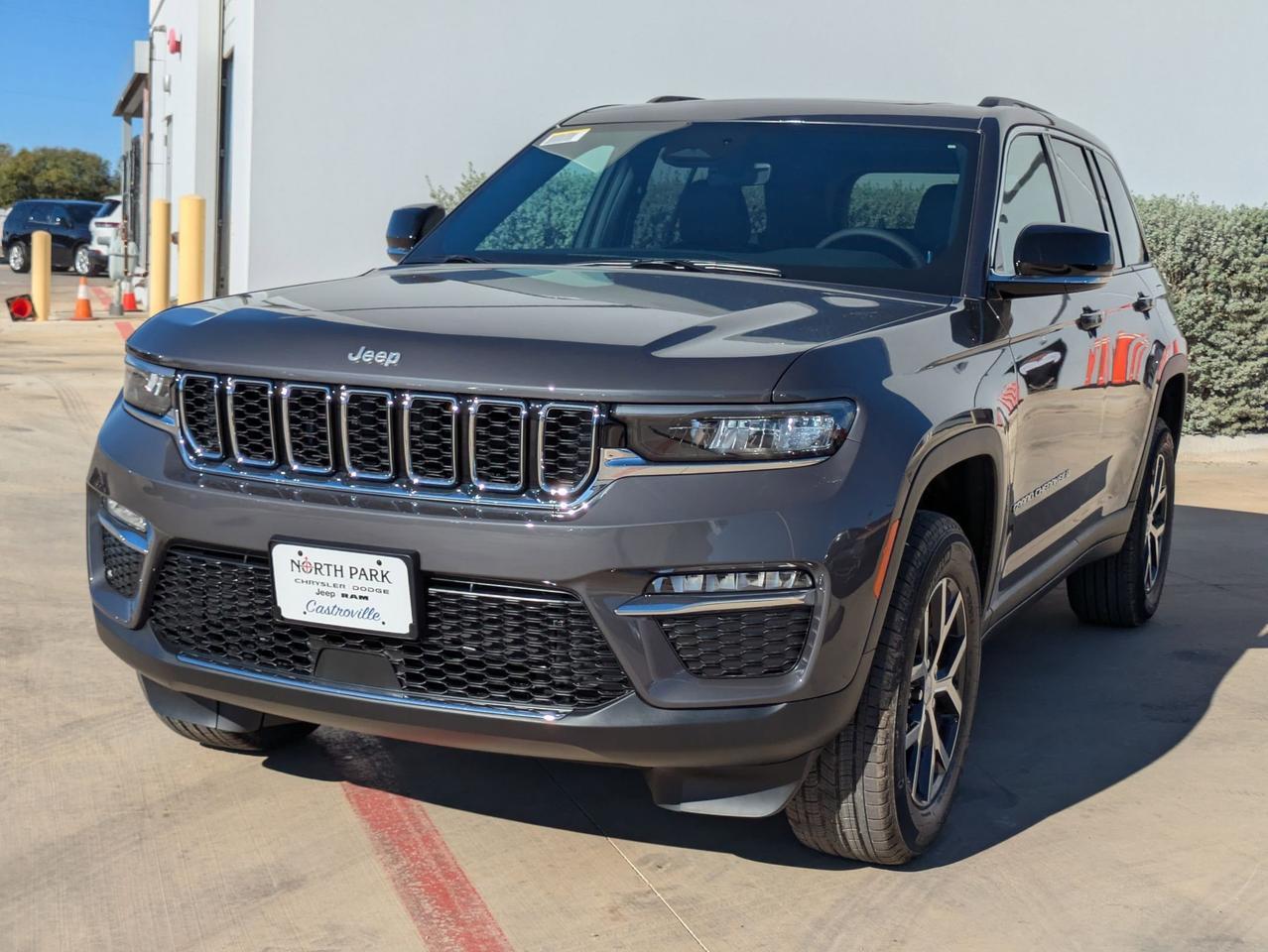2025 Jeep Grand Cherokee Limited Castroville TX