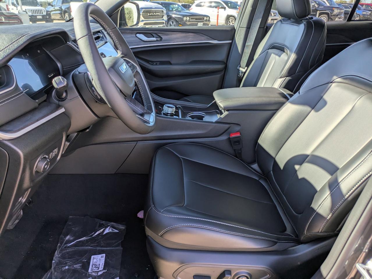 2025 Jeep Grand Cherokee Limited Castroville TX