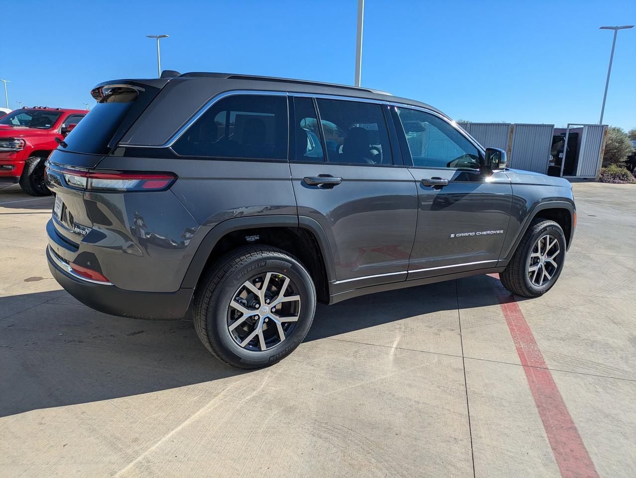 2025 Jeep Grand Cherokee Limited Castroville TX