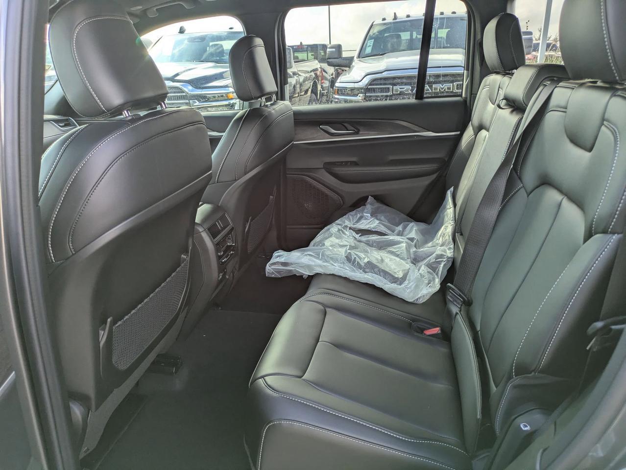 2025 Jeep Grand Cherokee Limited Castroville TX