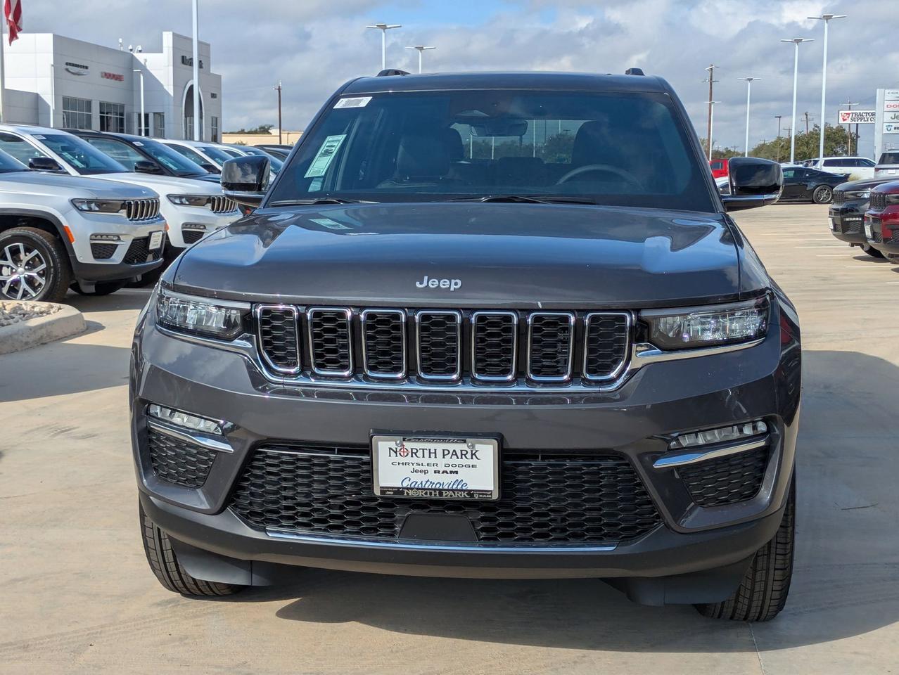 2025 Jeep Grand Cherokee Limited Castroville TX