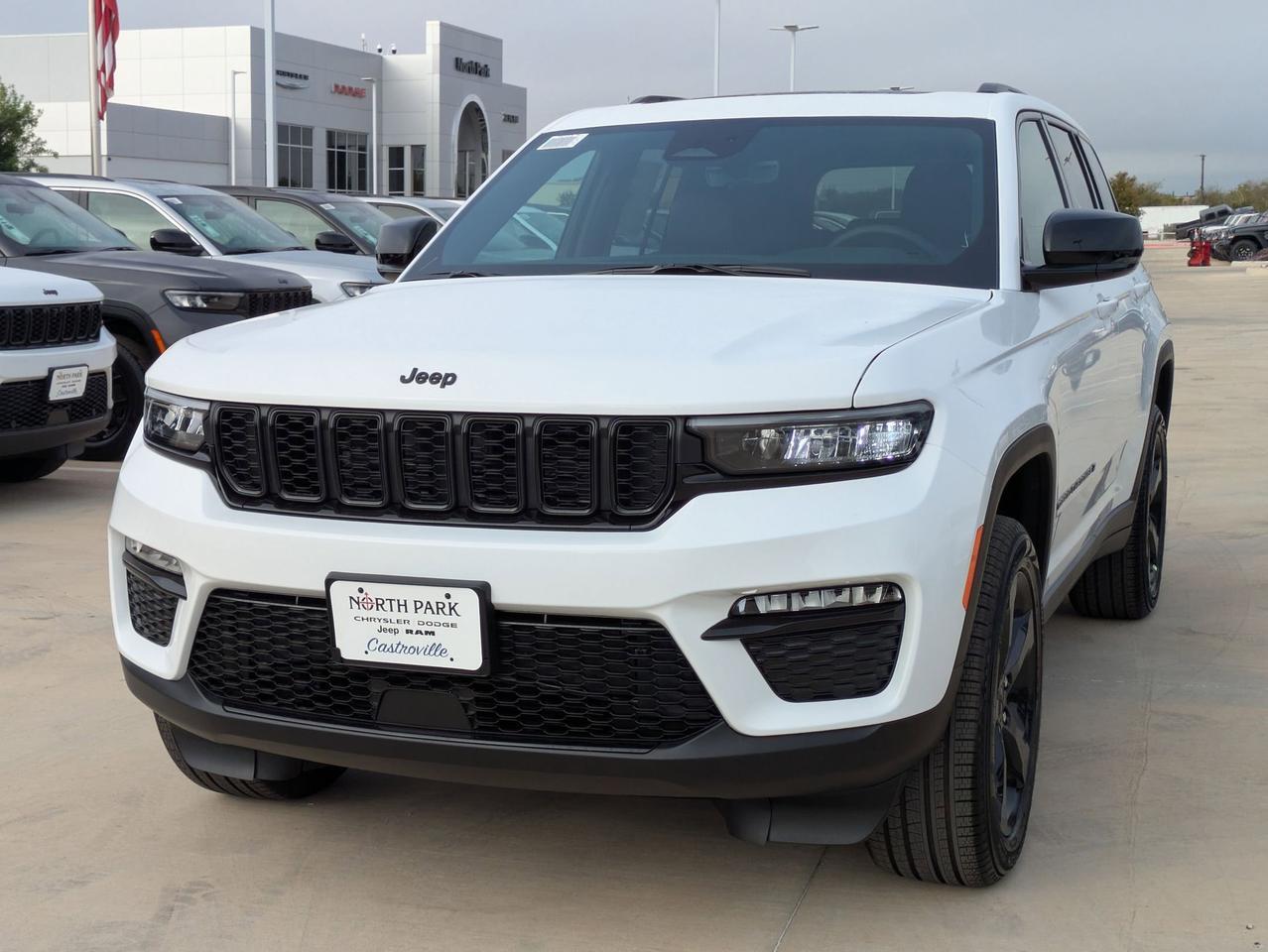 2025 Jeep Grand Cherokee Limited Castroville TX