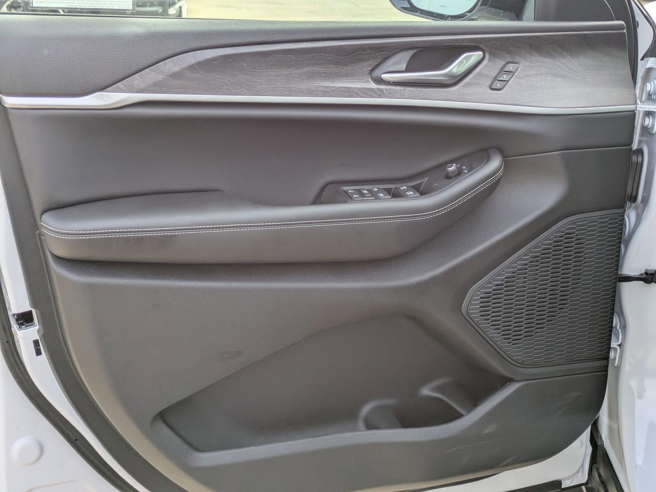 2025 Jeep Grand Cherokee Limited Castroville TX