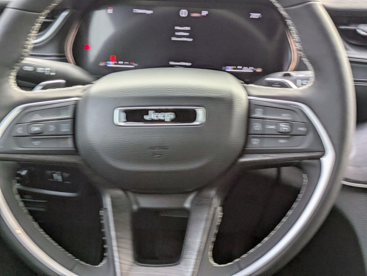 2025 Jeep Grand Cherokee Limited Castroville TX