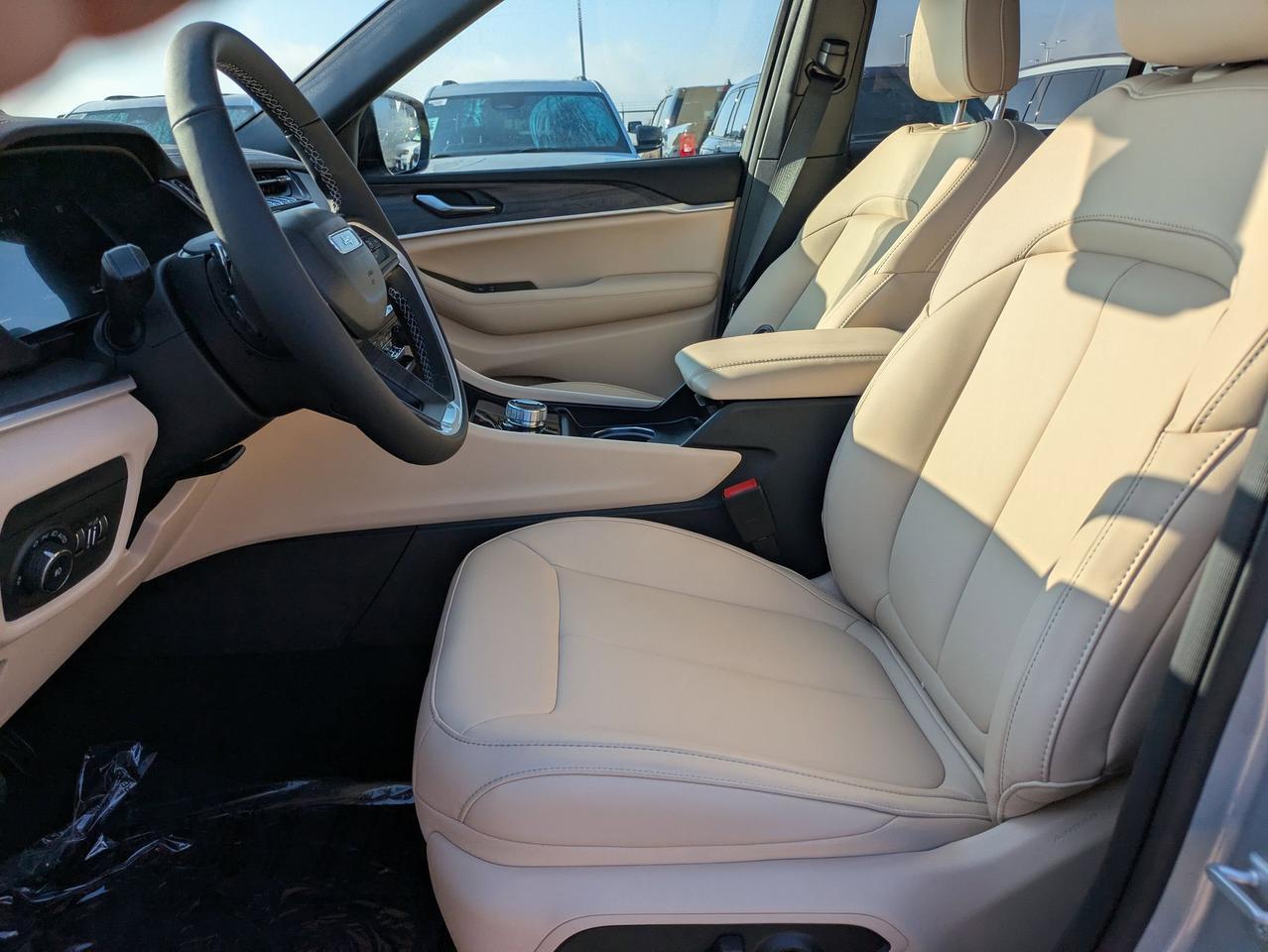 2025 Jeep Grand Cherokee Limited Castroville TX