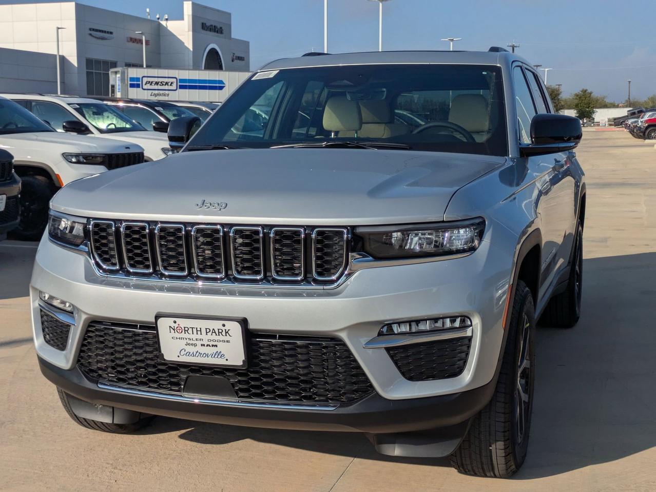 2025 Jeep Grand Cherokee Limited Castroville TX