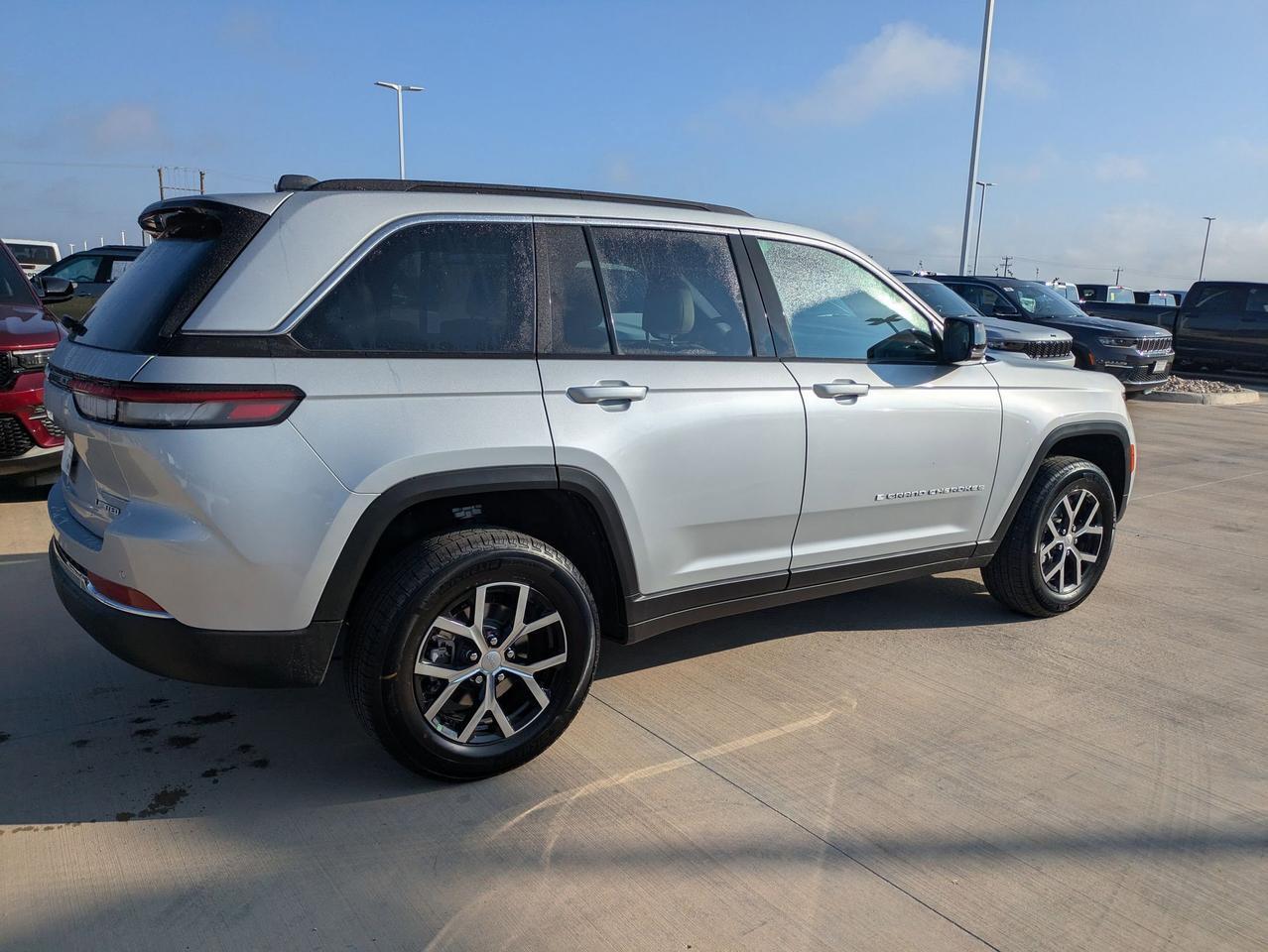 2025 Jeep Grand Cherokee Limited Castroville TX
