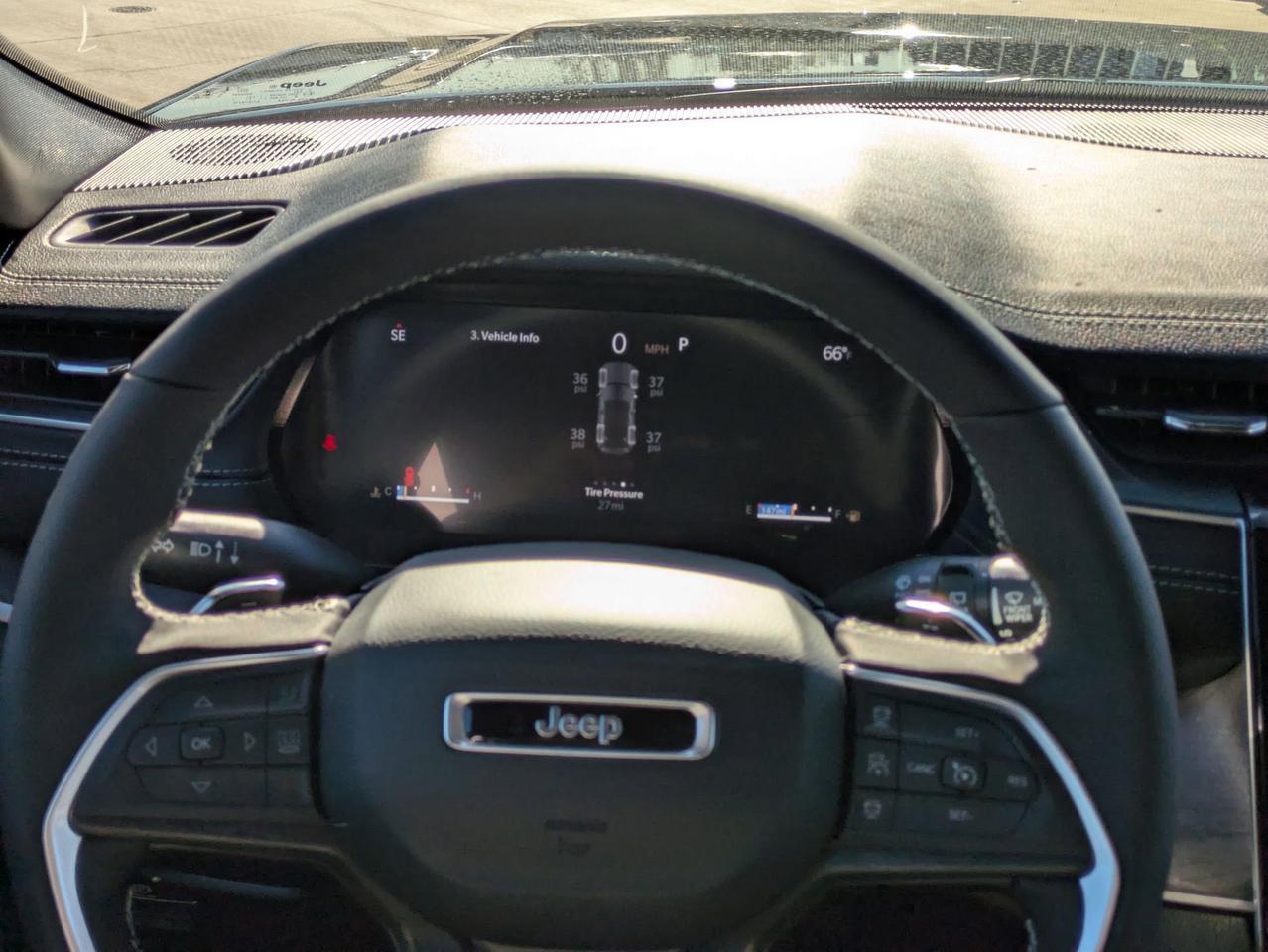 2025 Jeep Grand Cherokee Limited Castroville TX