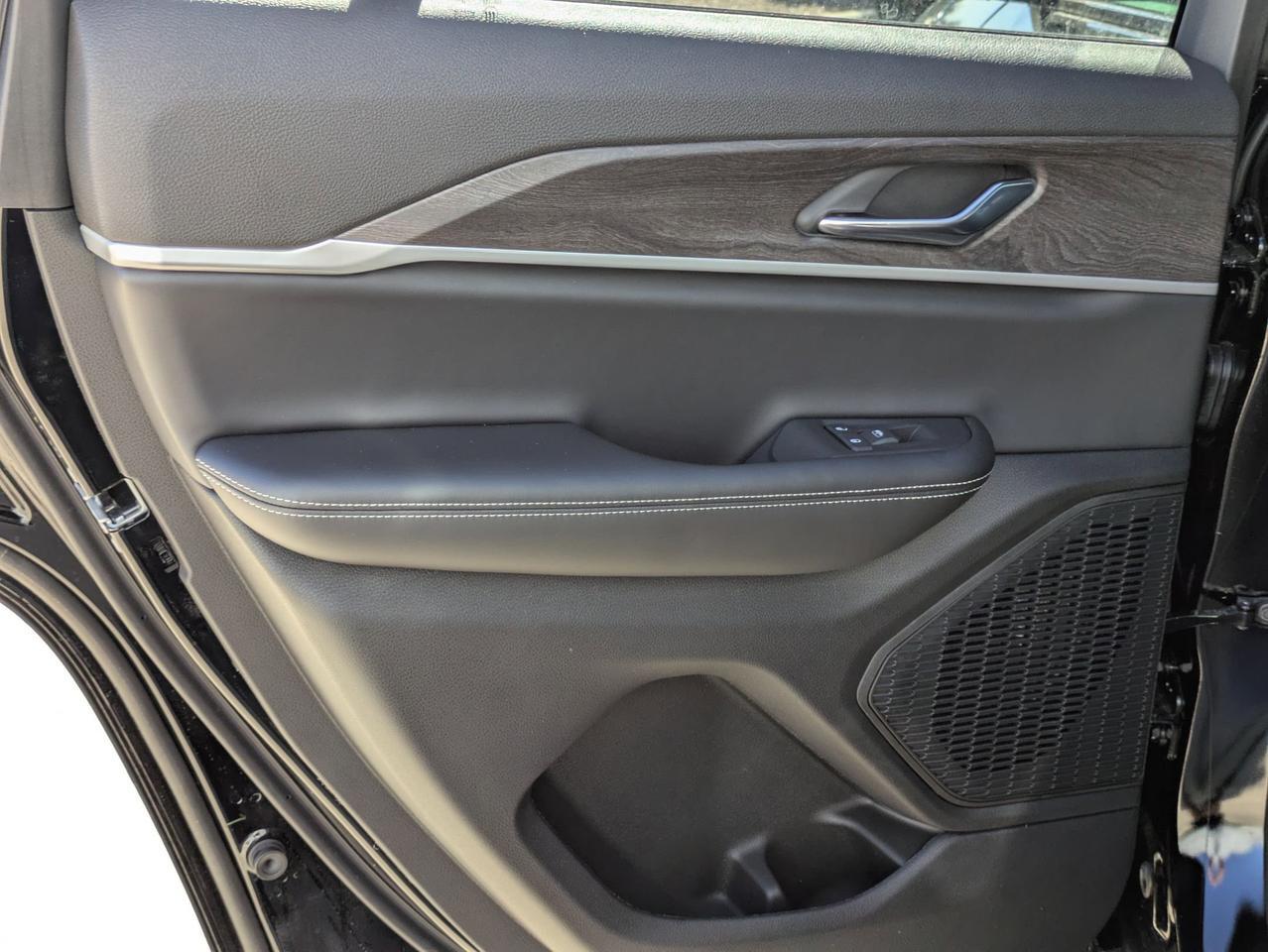 2025 Jeep Grand Cherokee Limited Castroville TX