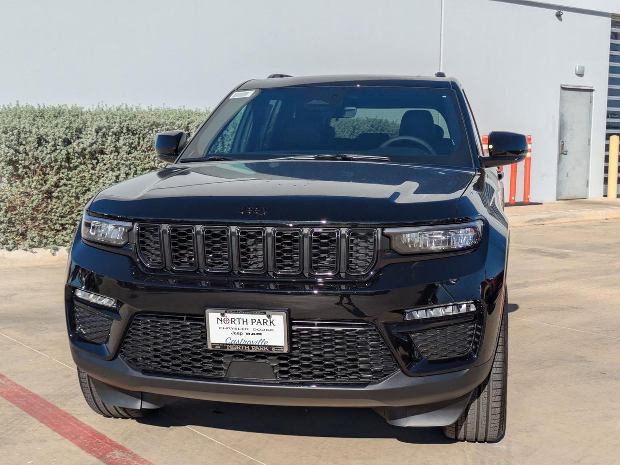 2025 Jeep Grand Cherokee Limited Castroville TX